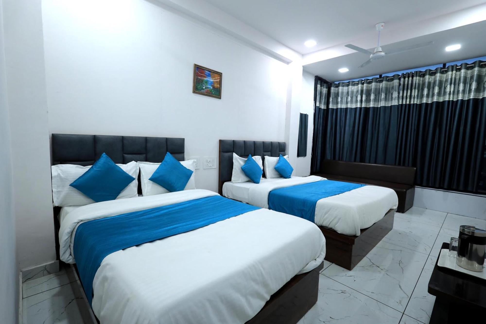 Hotel Season Αχμπανταμπάντ Εξωτερικό φωτογραφία