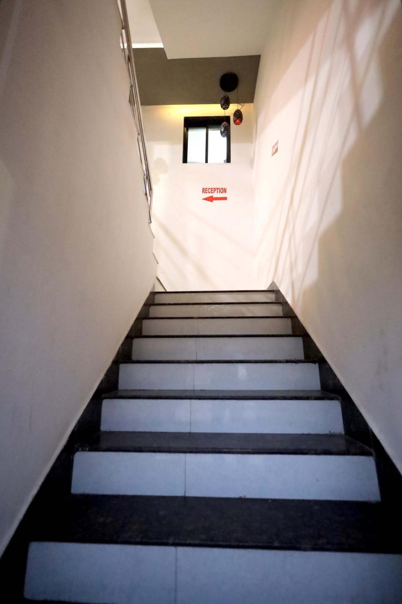 Hotel Season Αχμπανταμπάντ Εξωτερικό φωτογραφία